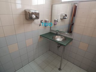 Local comercial en venta en Polígono Industrial Gamonal - Ventilla en Burgos