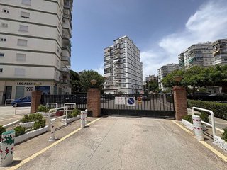 Local comercial en alquiler en Paseo Marítimo de Levante en Vélez-Málaga