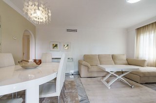 Piso en alquiler en Nueva Andalucía centro en Marbella