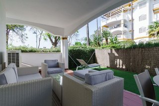 Piso en alquiler en Nueva Andalucía centro en Marbella