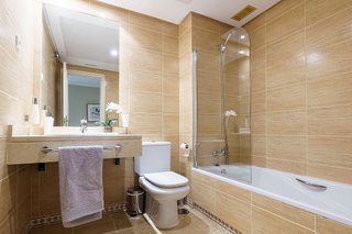 Piso en alquiler en Nueva Andalucía centro en Marbella