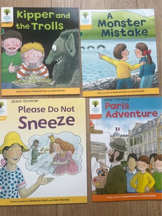 Lote 4 libros Oxford Reading Tree en inglés
