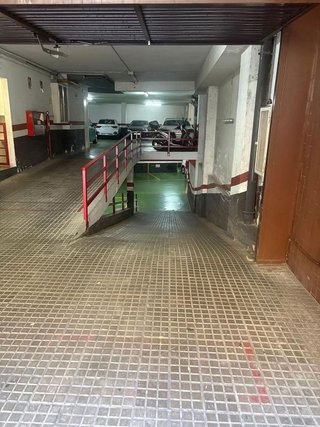 Garaje en alquiler en La Sagrada Família en Barcelona