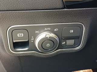 Mercedes-Benz GLA 200-2021