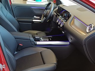 Mercedes-Benz GLA 200-2021