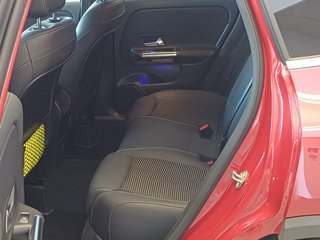 Mercedes-Benz GLA 200-2021