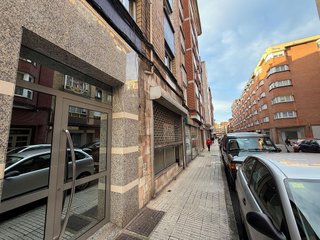 Local comercial en venta en Natahoyo en Gijón