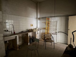 Local comercial en venta en Natahoyo en Gijón