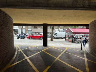 Garaje en venta en Milán - Pumarín - Teatinos en Oviedo