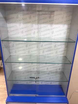 Mueble Vitrina Cuchillos y Navajas +expositores