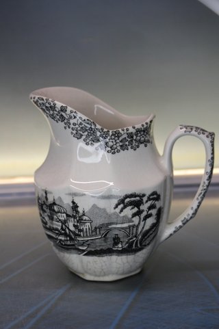 Juego de café o té Cartuja de Sevilla Pickman serie ”Vistas”.