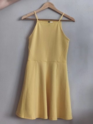 Vestido amarillo H&M