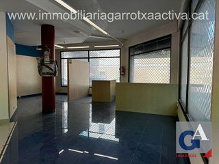 Local comercial en venta en Olot