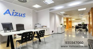 Garaje en venta en Centre en Ripollet