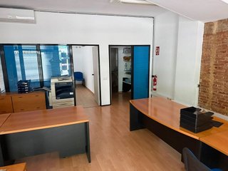 Local comercial en alquiler en Parc Central – Parc d’Europa – La Romànica en Barbera del Vallès