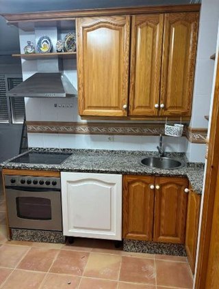 Piso en alquiler en Tres Huertas - El Torrejón - El Cerezo en Sevilla