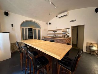 Local comercial en alquiler en El Gòtic en Barcelona