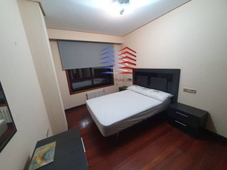 Piso en alquiler en Centro en Ourense