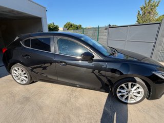 Mazda 3 2.2 Skyactiv-D 150CV Luxury Safety + Naveg