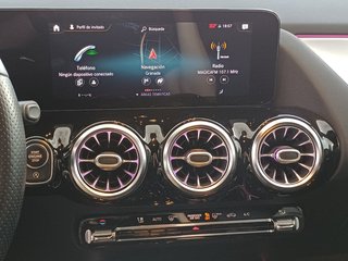Mercedes-Benz GLA 200- 2020