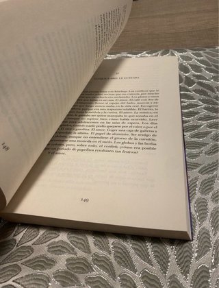 Varios libros como nuevos,precios en descripción