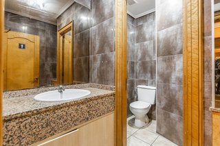 Local comercial en venta en Ensanche en Pamplona