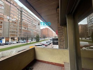 Oficina en alquiler en Plaza España - Villa Pilar - Reyes Católicos - Vadillos en Burgos