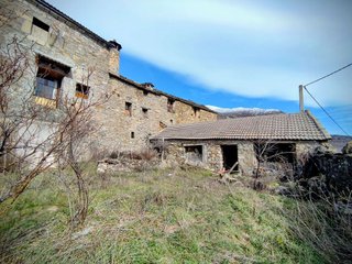Chalet en venta en Puértolas