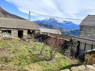 Chalet en venta en Puértolas