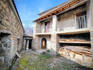 Chalet en venta en Puértolas