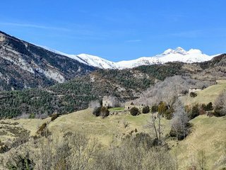 Chalet en venta en Puértolas