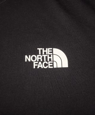 Camiseta The North Face negra