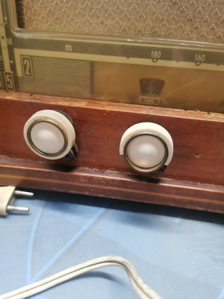 Antigua Radio de Válvulas PHILIPS BE-631-A con transformador, funcionando