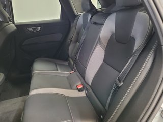 Volvo XC60 2.0 B5 G AWD Plus Dark Auto
