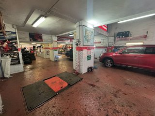 Local comercial en venta en Laviada en Gijón
