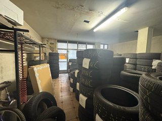 Local comercial en venta en Laviada en Gijón
