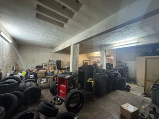 Local comercial en venta en Laviada en Gijón