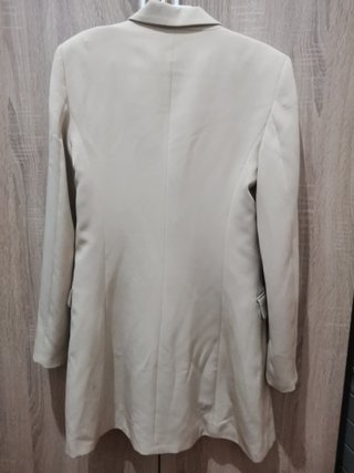 Chaqueta vestido mini Stradivarius beige T.M
