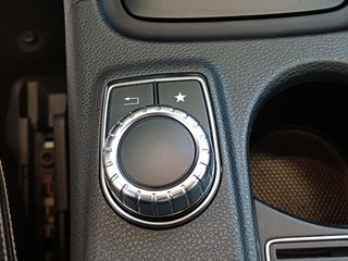 Mercedes-Benz GLA 200-2016
