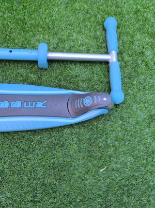 Patinete Globber 3 ruedas azul