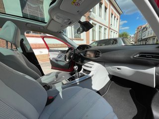 Peugeot 308 2015