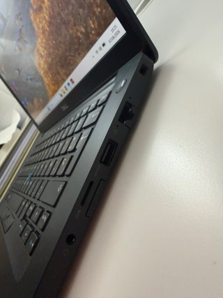 Portátil Dell i5 Negro, SSD M2, 16gb ram