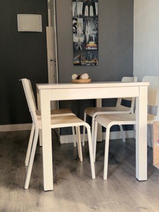 Mesa de comedor blanca extendible