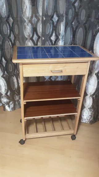 Mesa auxiliar