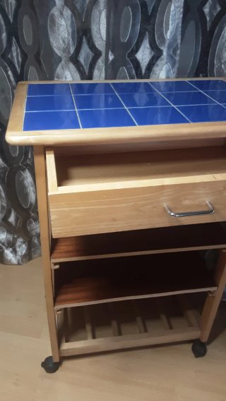 Mesa auxiliar