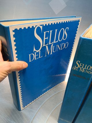 coleccion, SELLOS DEL MUNDO. 8 ARCHIVADORES con fichas y sellos de cada pais, COMPLETA. ORBIS FABBRI