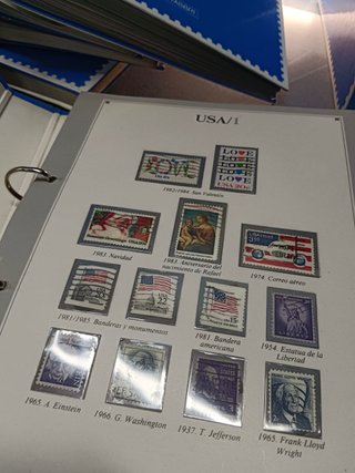coleccion, SELLOS DEL MUNDO. 8 ARCHIVADORES con fichas y sellos de cada pais, COMPLETA. ORBIS FABBRI