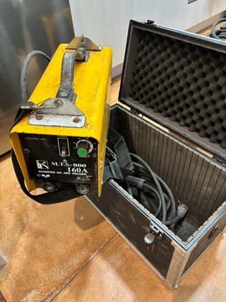 Soldadora Inverter M.T.S. 900 - 160A + Maletín