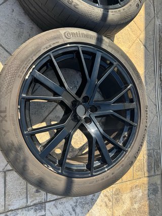Llantas originales Audi SQ8 22”