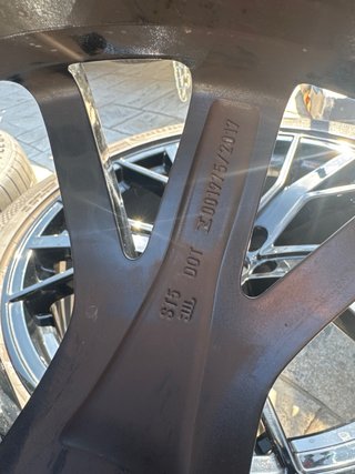 Llantas originales Audi SQ8 22”